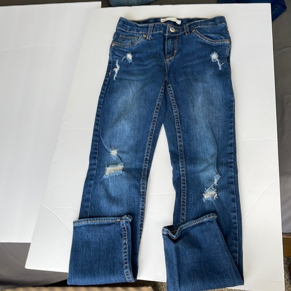 Levi’s  girls size 10 reg boyfriend. Rarely worn.